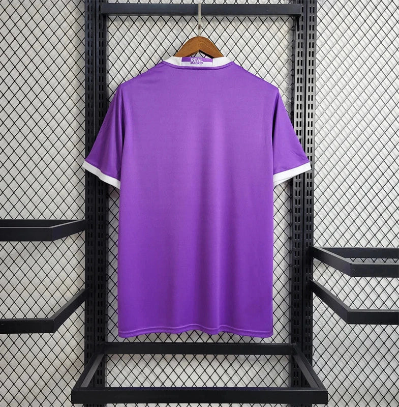 Real Madrid Away shirt 2016/17 Classics